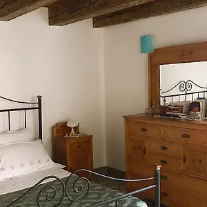 Flavia Apartment